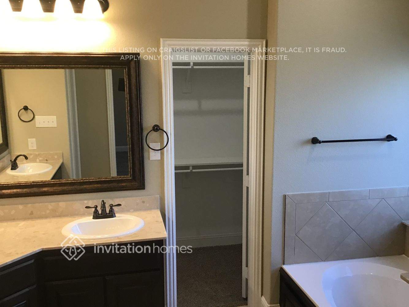 Building Photo - 905 McLynn Ct