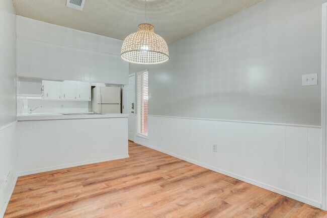 Building Photo - 3610 54th St