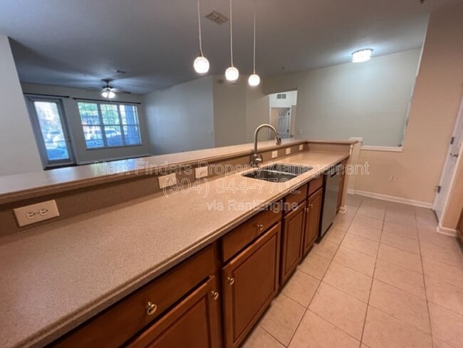 Building Photo - 11251 Campfield Dr