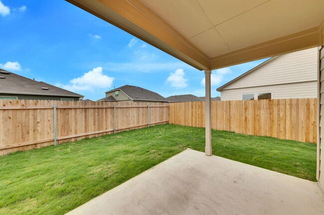 Building Photo - 113 River Rise Rd