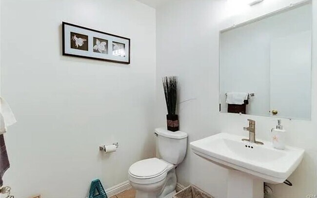 Building Photo - 891 W Ashiya Rd