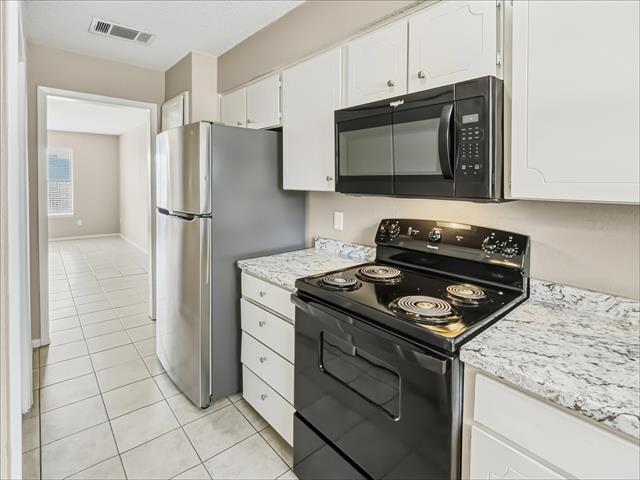 Building Photo - 1006 Bland Dr