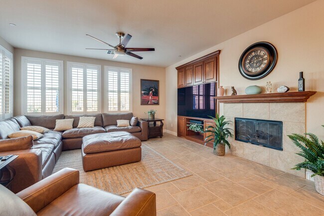 Building Photo - MacDonald Ranch Dream Home with Resort Style Backyard