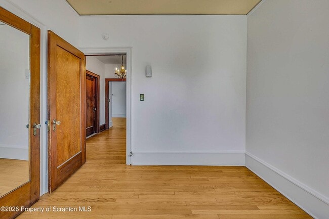 Building Photo - 1814 Olive St