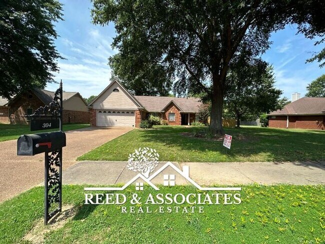 Building Photo - Renovated 3 Bedroom in Collierville!