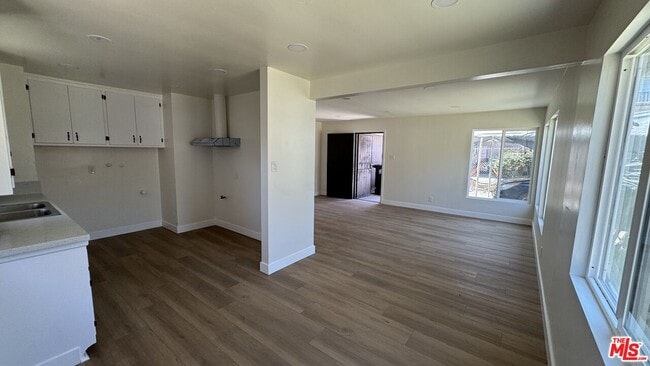 Building Photo - 4412 Triggs St