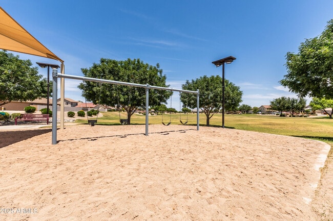 Building Photo - 2177 W Agrarian Hills Dr