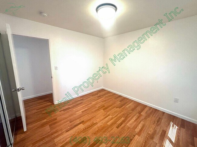 Building Photo - 3428 San Marino Ave