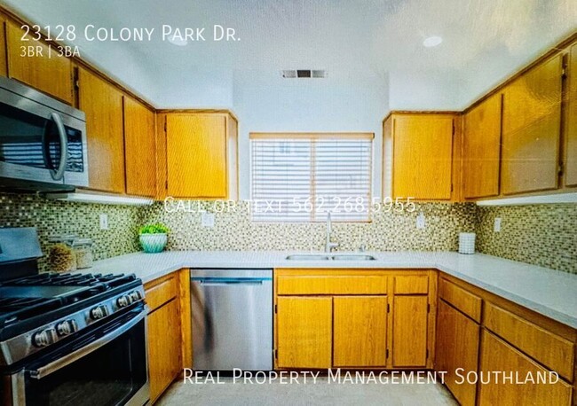 Building Photo - 23128 Colony Park Dr