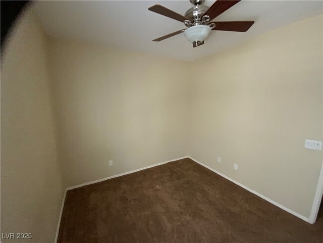 Building Photo - 758 Rise Canyon Dr
