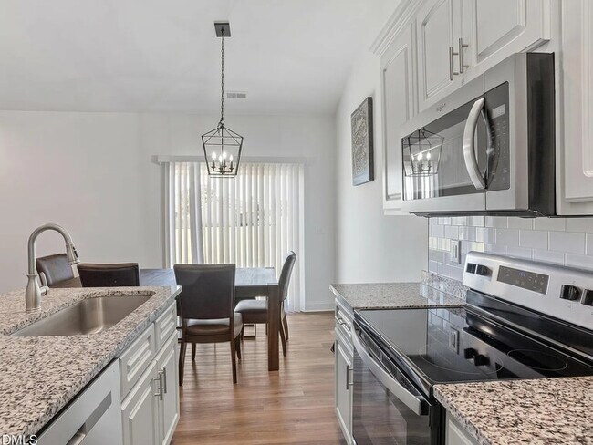 Building Photo - Earn Wealth While Leasing – Like a Homeowner – Lease to Own