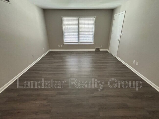 Building Photo - 3533 Leith Ln