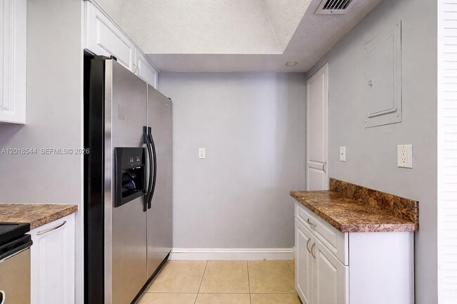 Building Photo - 3581 SW 117th Ave