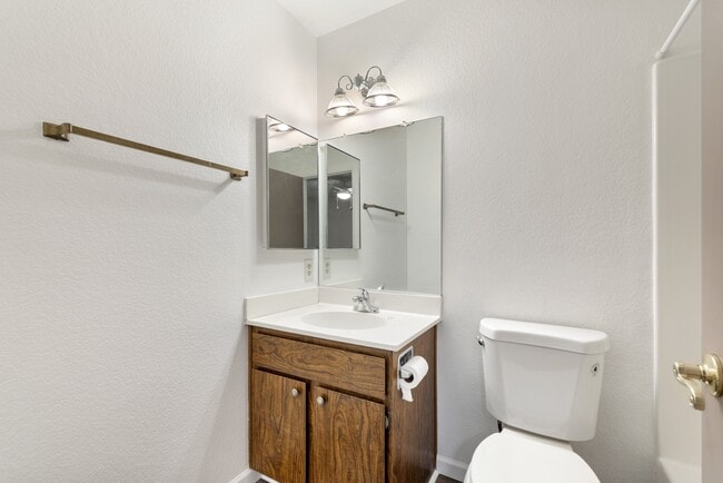 Building Photo - 3171 Shoshone Dr