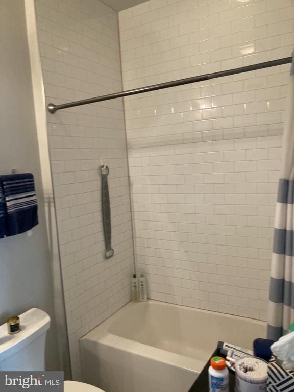 Building Photo - 1212 N Front St