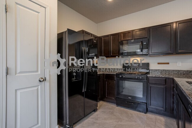 Building Photo - CALL US TODAY AT (505) 808-6467 TO SCHEDUL...