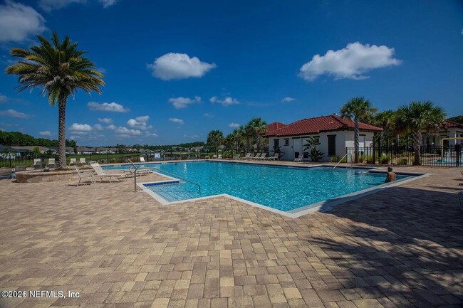 Building Photo - 234 Cody St