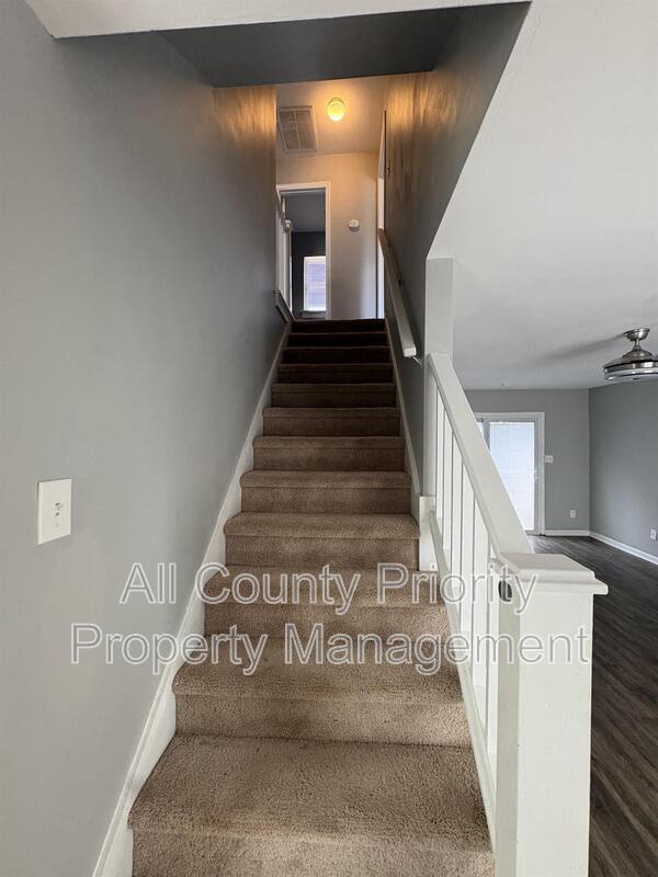 Building Photo - 4220 Loch Harbour Ln