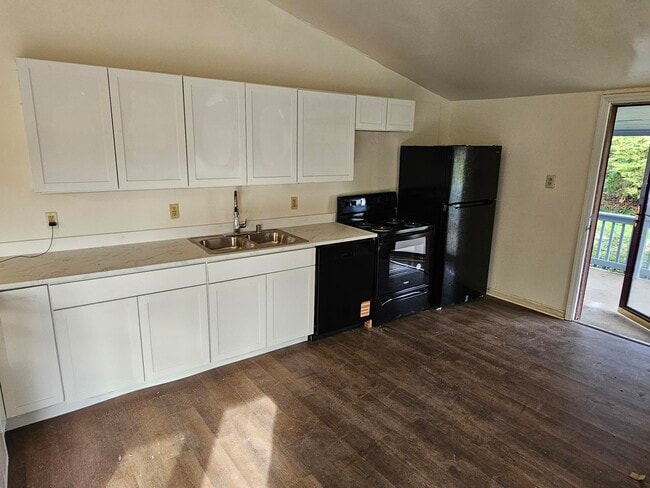 Building Photo - 3745 Frankfort-Ford Rd