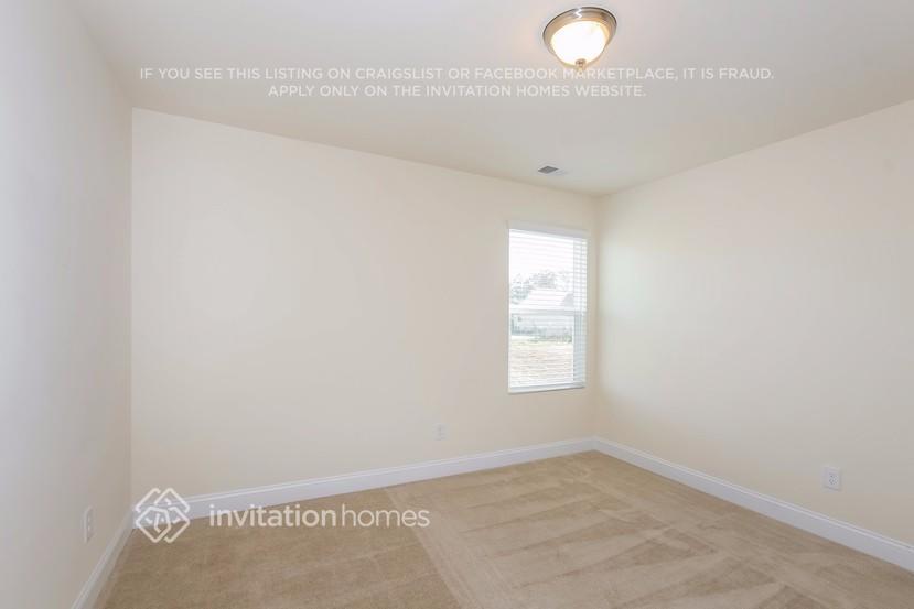 Building Photo - 179 Sassafras Rd