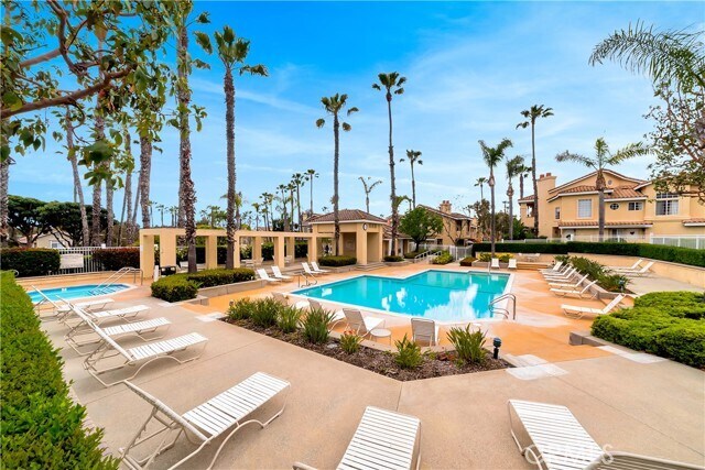 Building Photo - 25151 Via Catalina