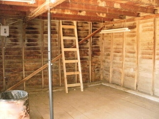 Building Photo - 9826 CO-66