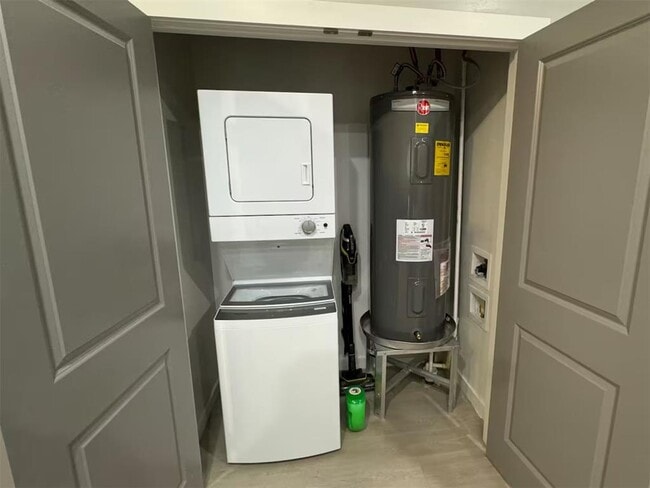 Building Photo - 1307 SW Georgia Ave