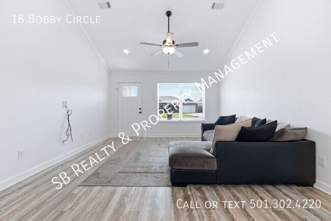 Building Photo - 18 Bobby Cir