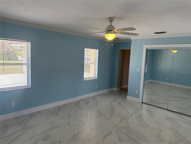 Building Photo - 3001 Gulf Blvd