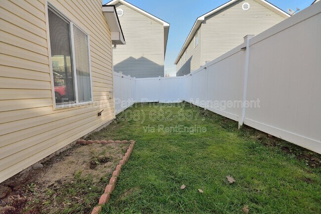 Building Photo - 7830 Mather Ct