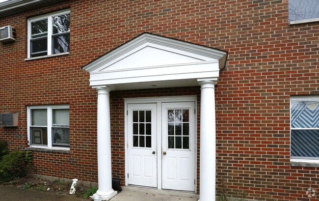 Building Photo - 5271 Hester Rd