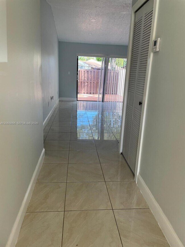 Building Photo - 13808 SW 54th St