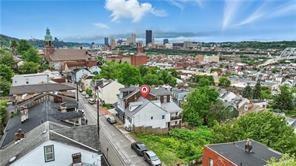 Building Photo - 2511 Mission St