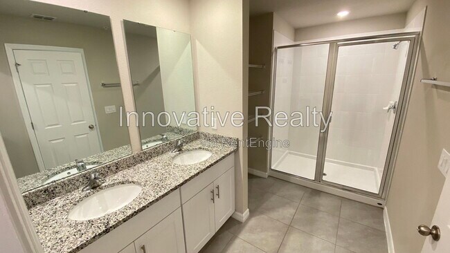 Building Photo - 2522 Sweet Viburnum Wy