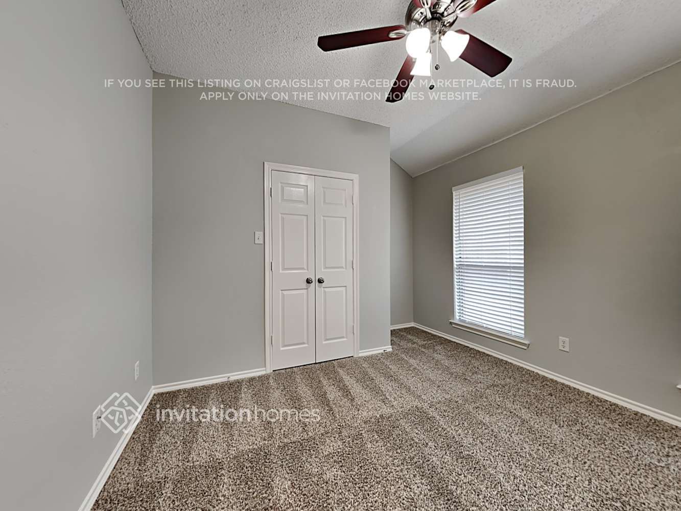 Building Photo - 1117 Park Glen