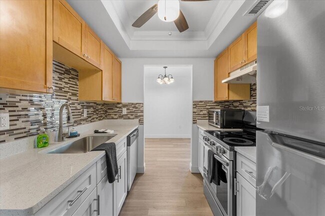 Building Photo - 11566 7th Ln N