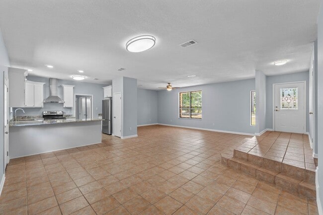 Building Photo - 7468 Brightwood St