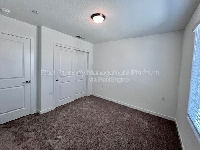 Building Photo - 2891 E Tierra Dr