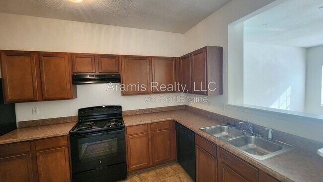 Building Photo - 2847 Laurel Ridge Cir