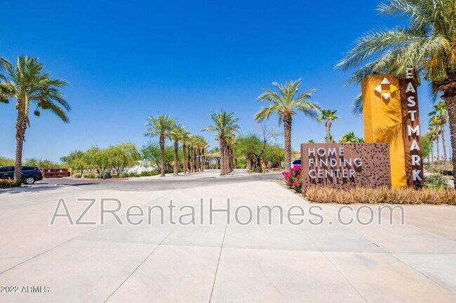 Building Photo - 10540 E Sebring Ave