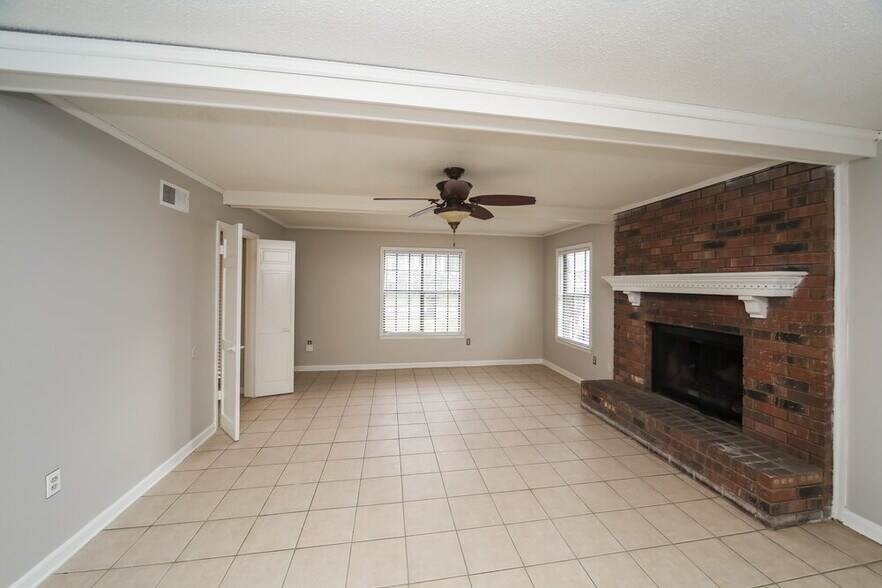 Building Photo - 7272 Eggleston Rd