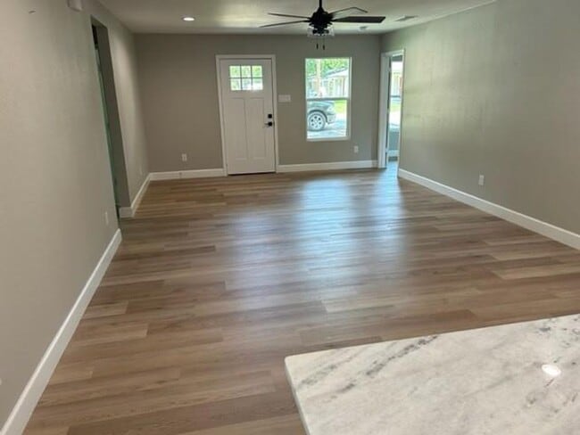 Building Photo - Cozy 3 Bedroom 2 Bath Home in Bowie X