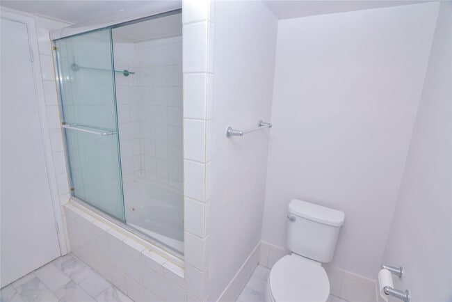 Building Photo - 1401 S Federal Hwy