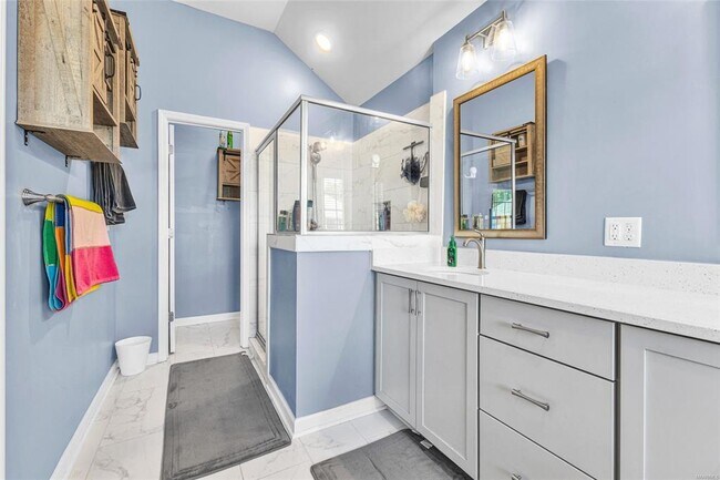 Building Photo - 816 Hedgefield Way