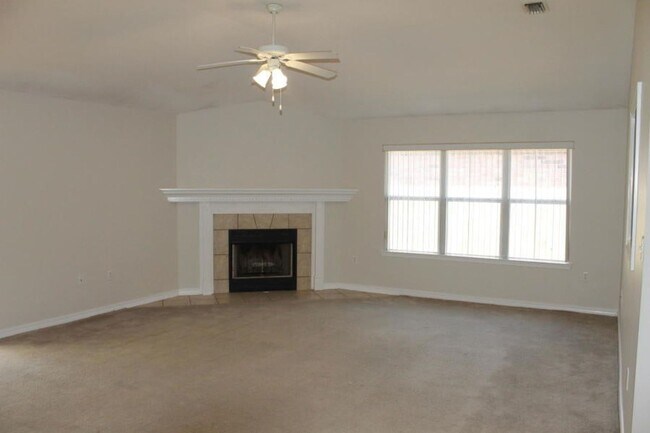 Building Photo - 1606 Trent St