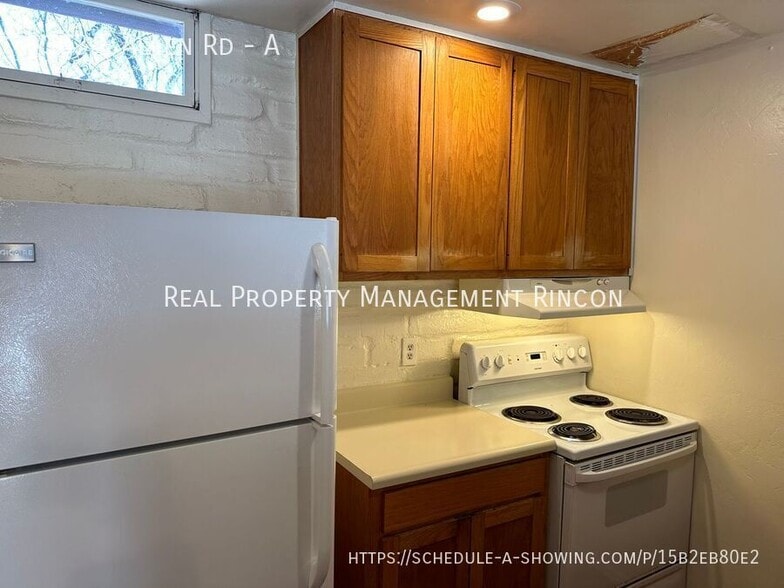 Building Photo - 1303 E Allen Rd