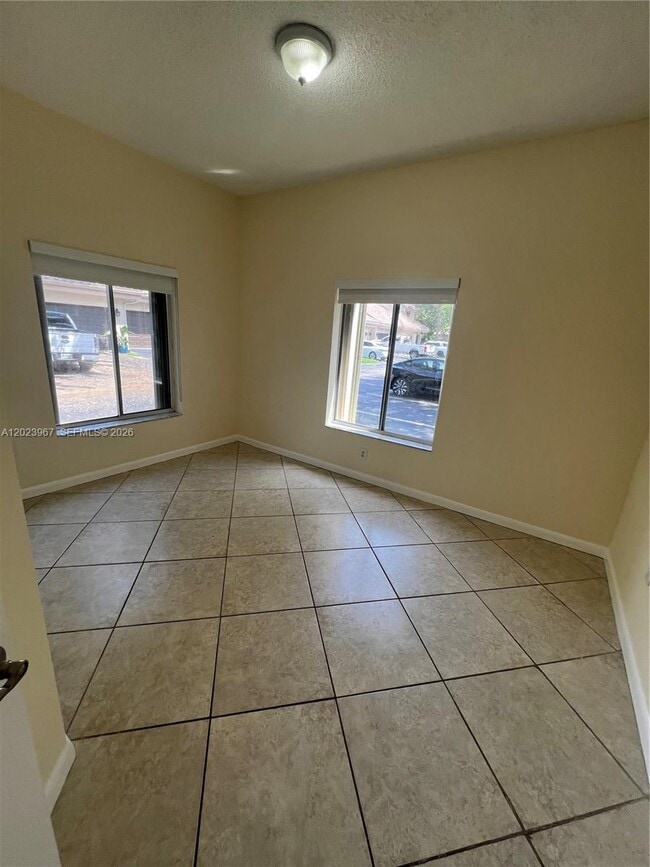 Building Photo - 16373 Malibu Dr