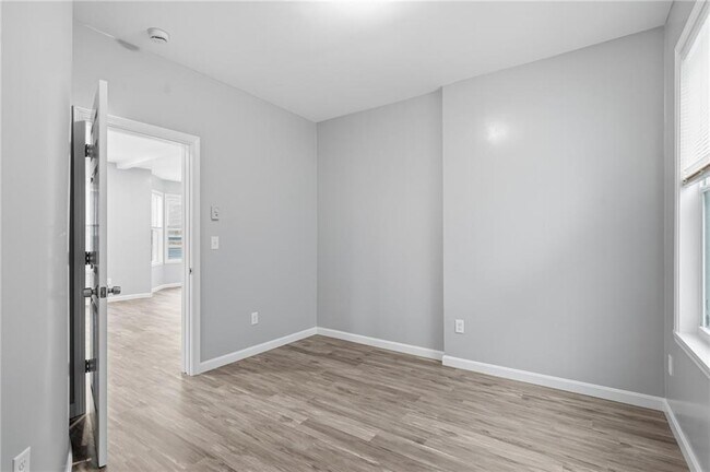 Building Photo - 62 Cypress St