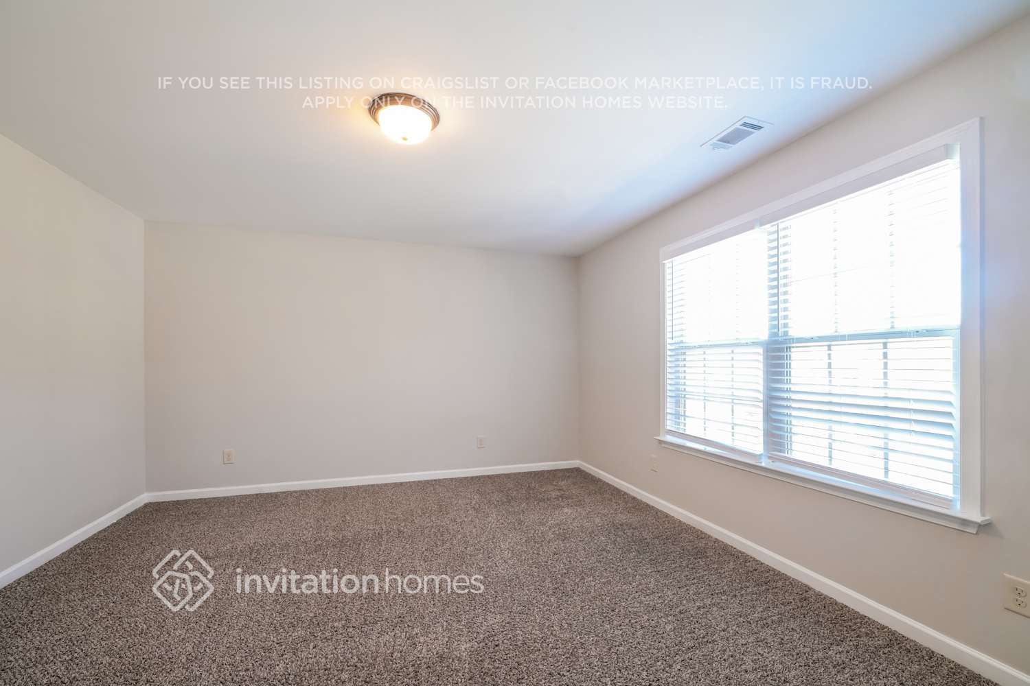 Building Photo - 435 Crestmont Ln
