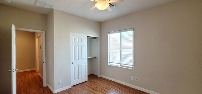Building Photo - 2617 Vendange Pl